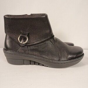 Naot Tellin Black Leather Ankle Boots Booties Low Wedge Heel EU 37